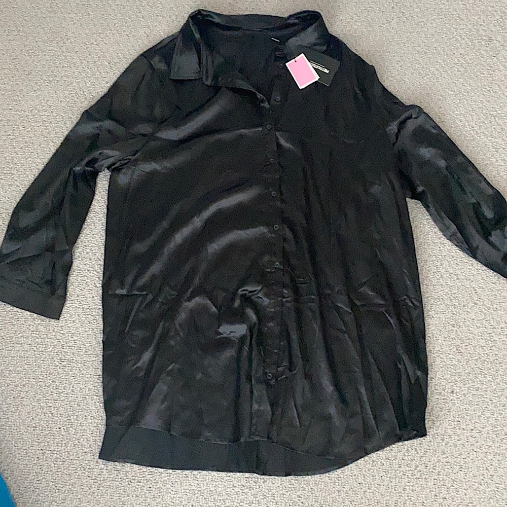 PRETTY LITTLE THING Black Satin Plus Size Dress